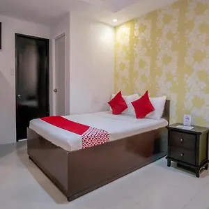 Hotel Oyo 697 Obrero, Davao
